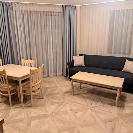 Markapart 3 - Apartment In Downtown Ruse Eksteriør billede