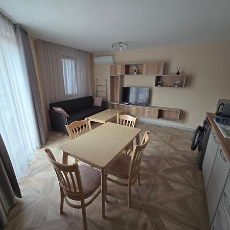 Markapart 3 - Apartment In Downtown Ruse Eksteriør billede