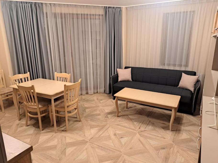 Markapart 3 - Apartment In Downtown Ruse Eksteriør billede